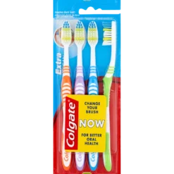 Colgate Extra Clean Medium Tandbørster (4 stk)