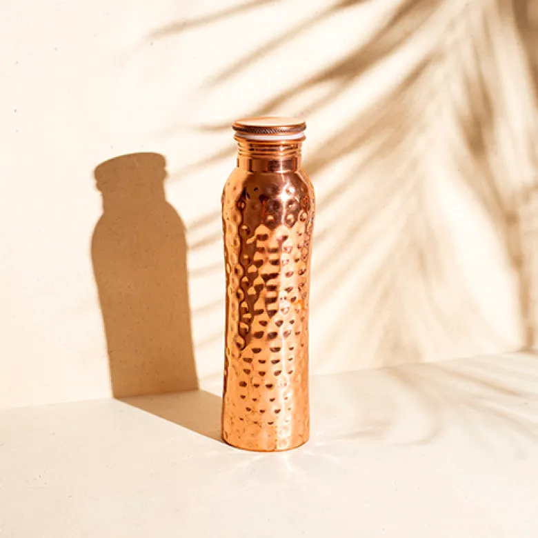 Forrest & Love Curve Hammered Kobberflaske (1 stk)