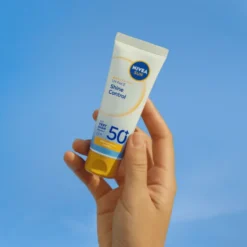 Nivea UV Face Shine Control Cream SPF 50+ (40 ml)
