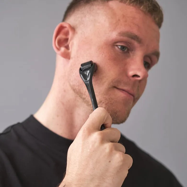 Njord Beard Roller (0.5 mm)