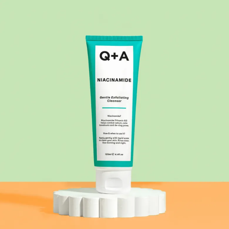 Q+A Niacinamide Gel Cleanser (125 ml)