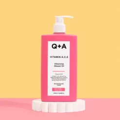 Q+A Vitamin ACE Shower Body Oil (250 ml)
