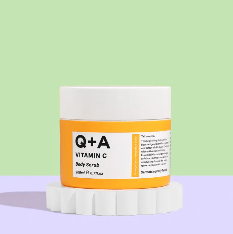 Q+A Vitamin C Body Scrub (200 ml)