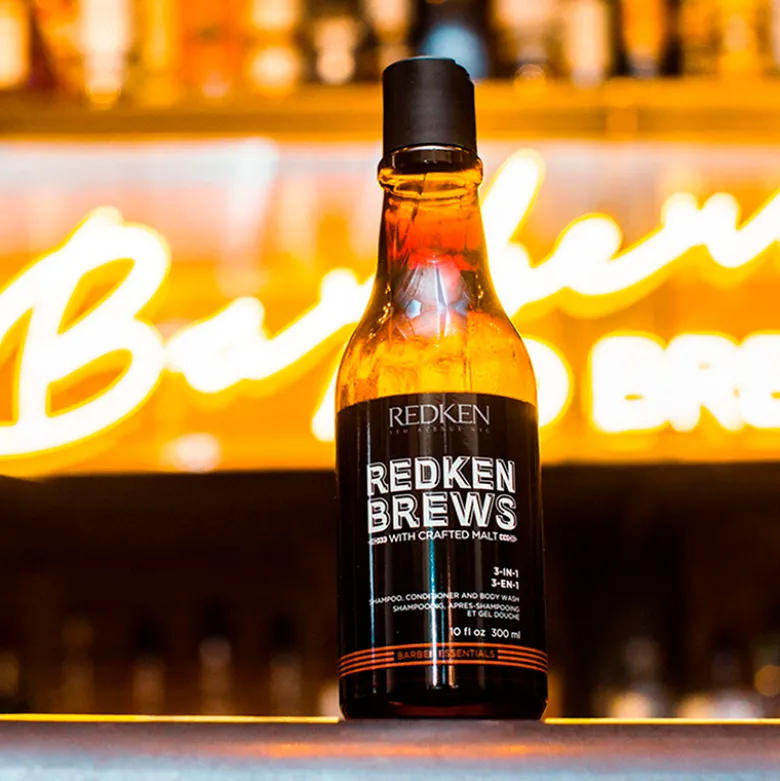 Redken Brews 3-in-1 Shampoo (300 ml)
