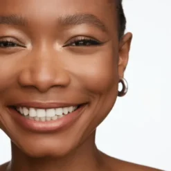 Wonderskin Hyper Bond All-Day Stay Serum Foundation Moxy (30 ml)